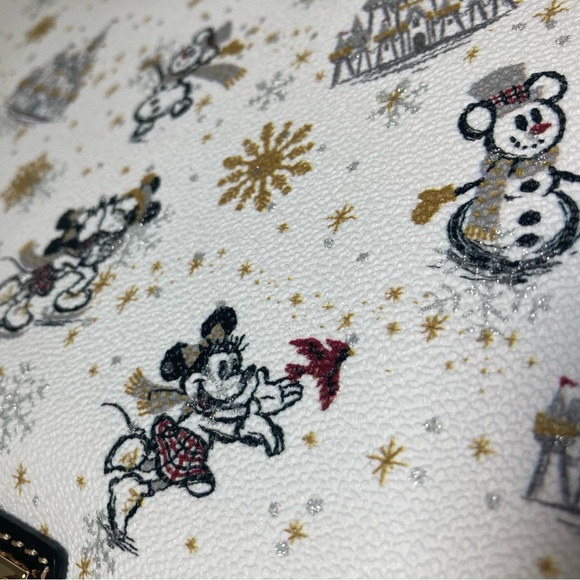 Disney Dooney & Bourke Bag - 2020 Mickey & Minnie Christmas Holiday Tote NWT - Picture 8 of 10